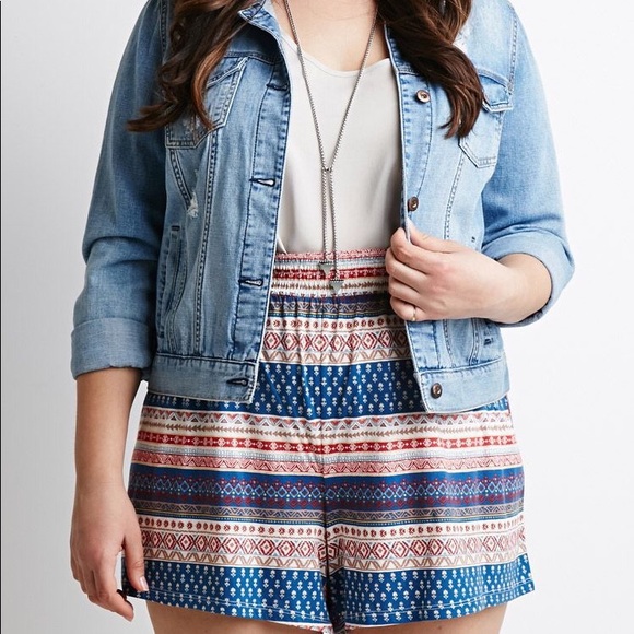 PLUS SIZE MYSTERY BOX | 5 ITEMS - Picture 6 of 9